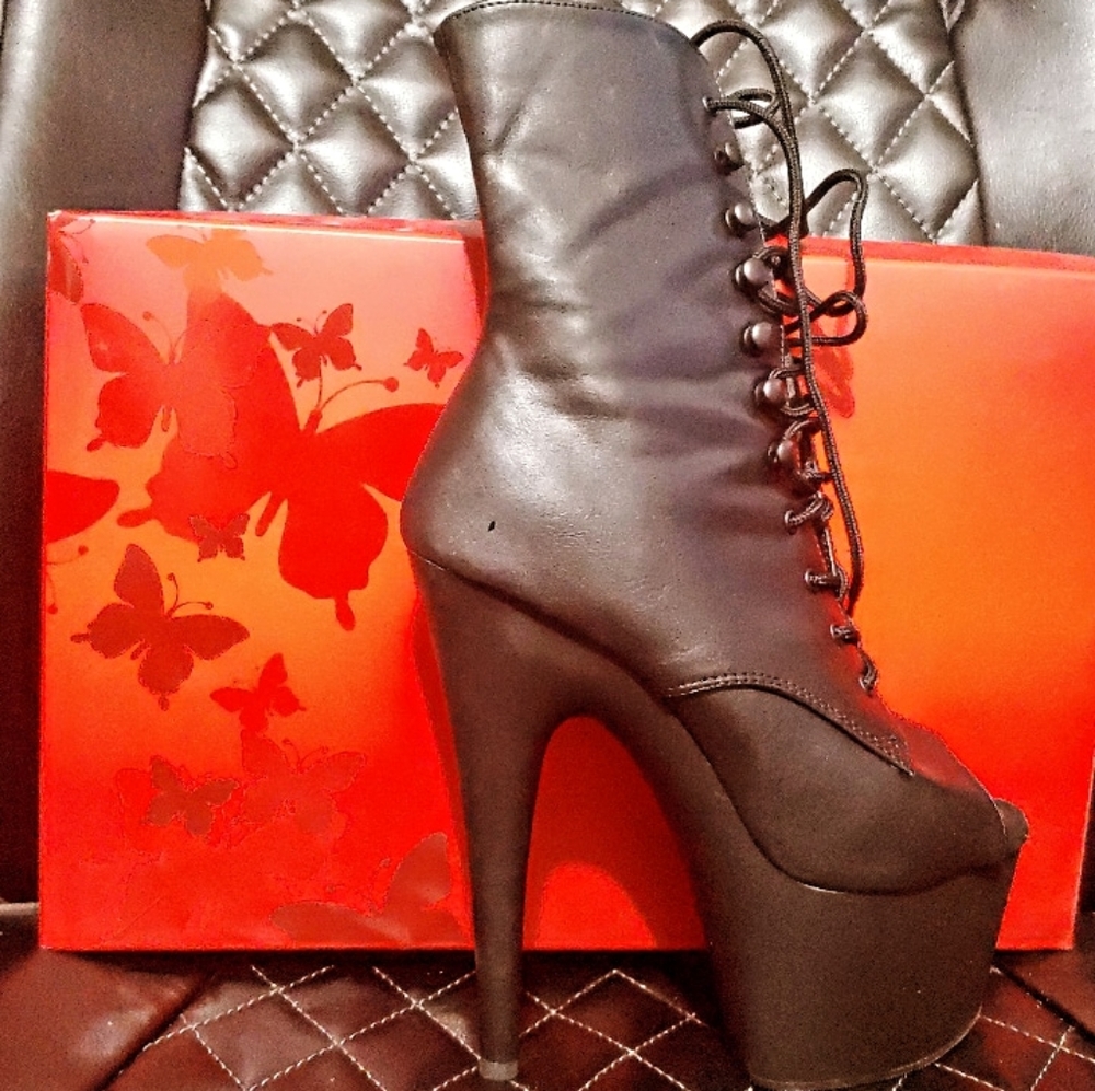 Black leather pumps